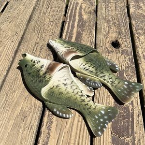 Rivers Edge Fish Slippers Sandals Gag Gift